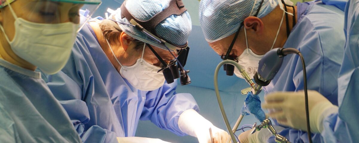 Un'immagine dell'operazione